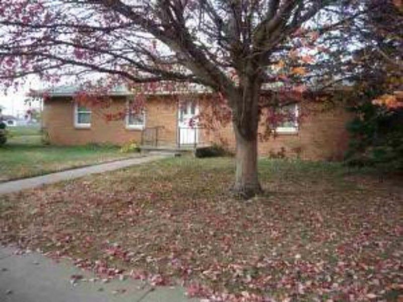 1st image of 313 N Clawil St