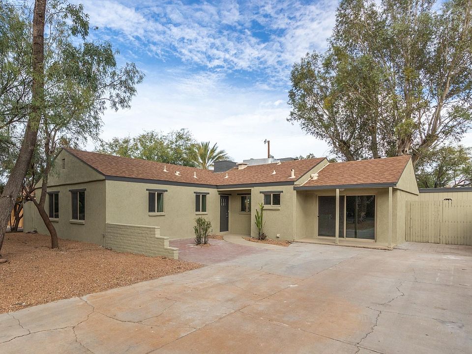 1st image of 2641 E Arroyo Chico