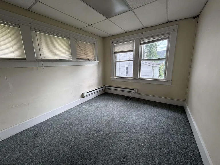 662 Spruce St — Photo 10