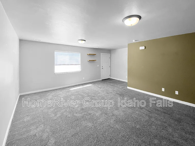 2001 Lawrence Ln #704 — Photo 19