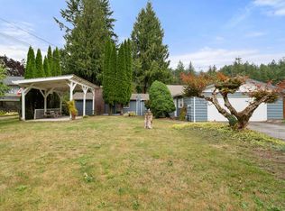 555 Glenaire Dr, Hope, BC V0X 1L4