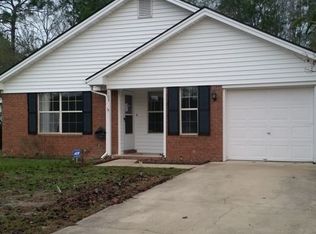 103 Sabreena Cir, Hinesville, GA 31313