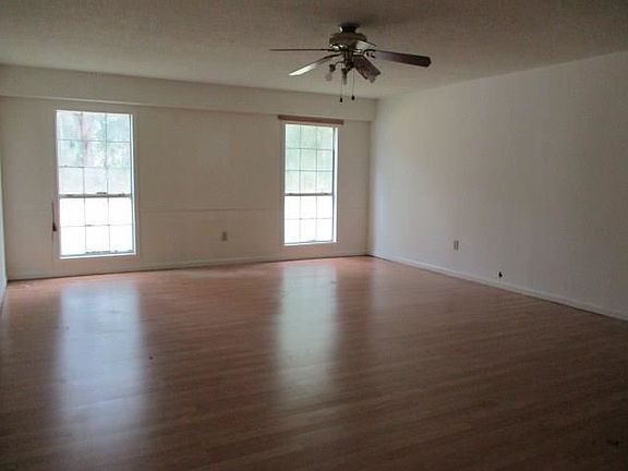 5th image of 52 McNabb St