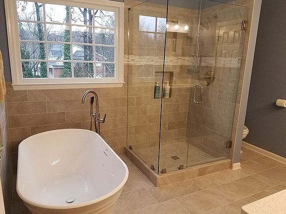 MasterBath Tub and Shower