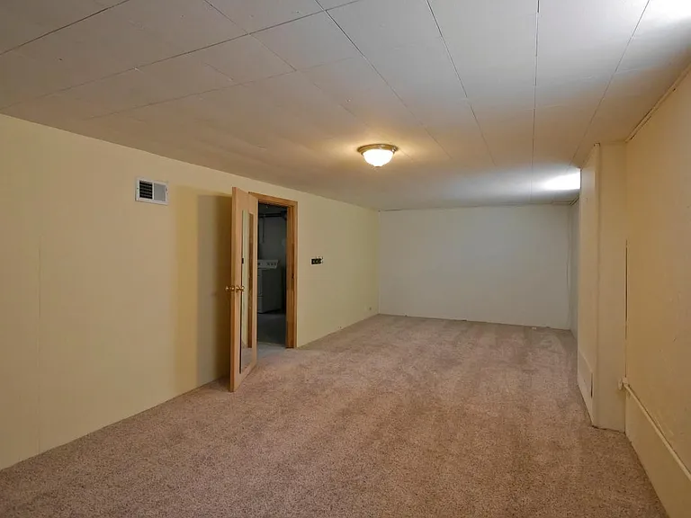 602 Huntmere Dr — Photo 17