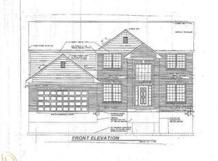 3483 Columbia Dr, Rochester Hills, MI 48307