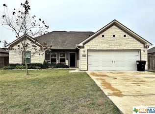 316 Blue Jay Loop, Victoria, TX 77905