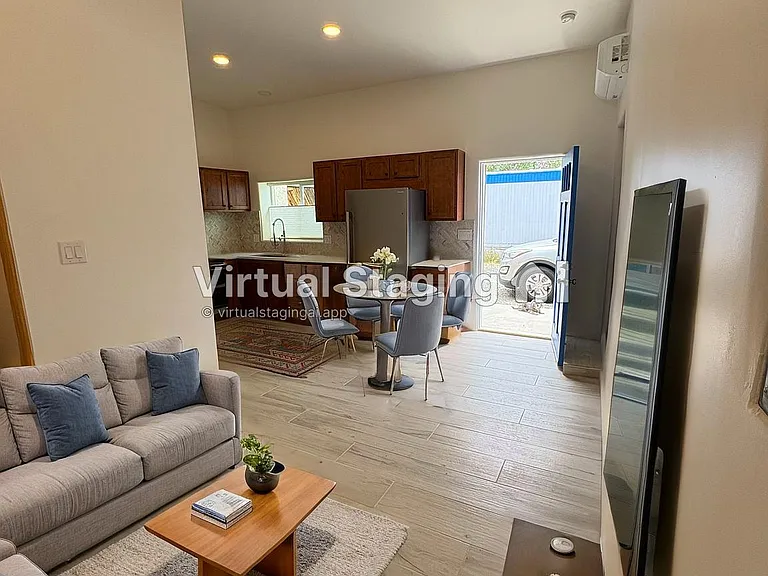 1709 Espinacitas St — Photo 4