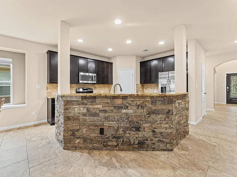 9974 Stone Creek Ln — Photo 16