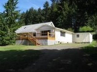 2220 Coal Creek Rd, Longview, WA 98632