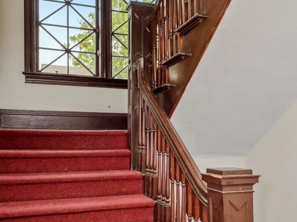 1832 14th Ave, Seattle, WA