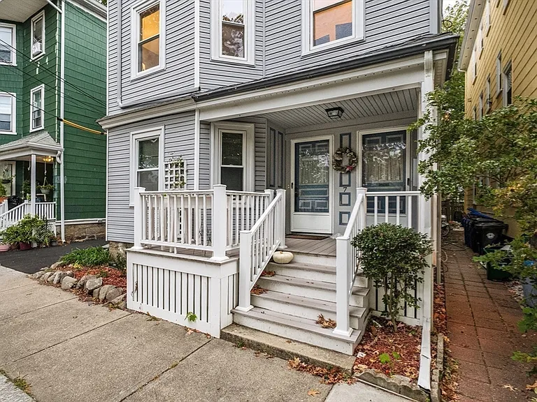 7 Mulford St #3 — Photo 16