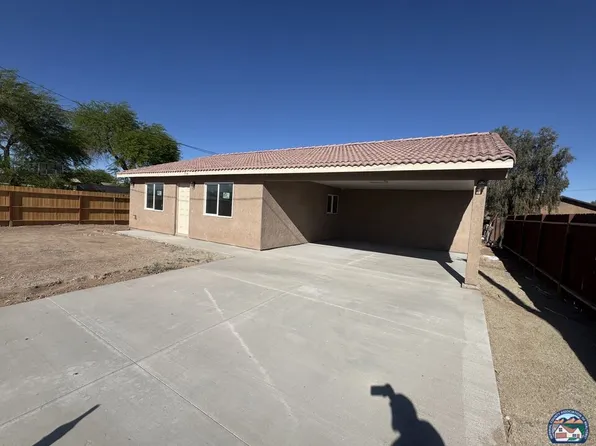 714 Colegrove Rd, Brawley, CA 92227