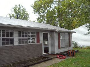 820 W Crawford St, Paris, IL 61944