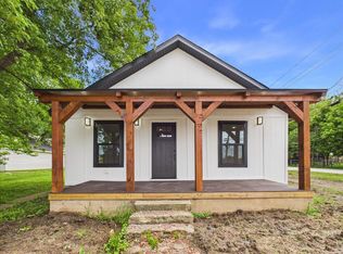 214 S Locust Street, Buffalo, MO 65622