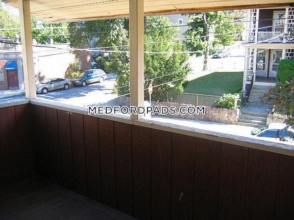 3rd image of 107 North St #U1