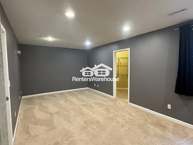 2088 Mainstreet — Photo 7