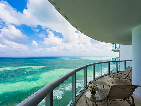 3rd image of 6365 Collins Ave APT 3902