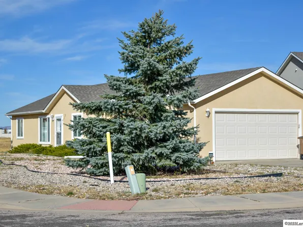 851 Evans St, Laramie, WY 82070