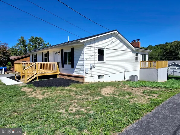 15704 Downing St SW, Cresaptown, MD 21502