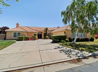 41130 Summitview Ln, Palmdale, CA 93551