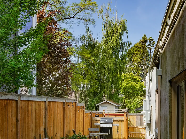 7101 California Ave SW — Photo 19