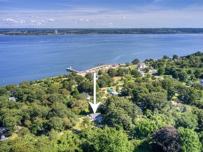 45 Daniel Ave, Prudence Island, RI, 02872