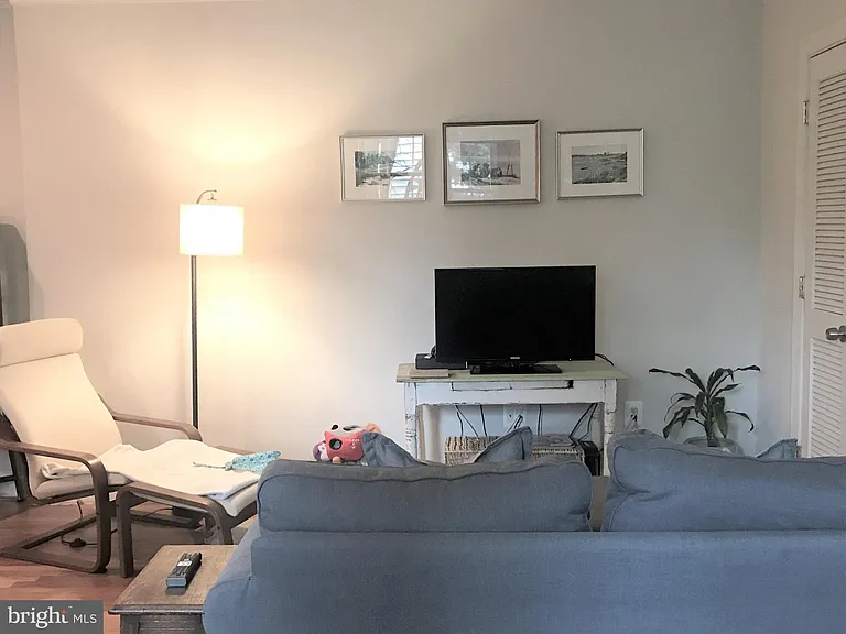 401 Commonwealth Ave #31A — Photo 10