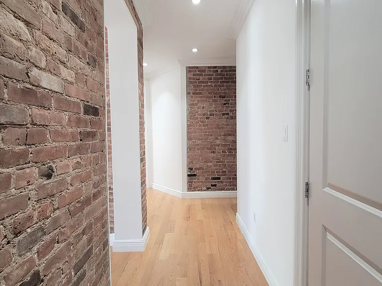 115 W 104th St #46 — Photo 12