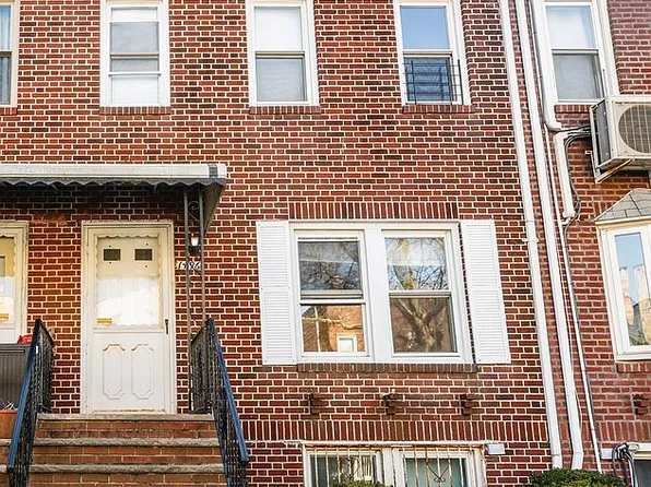 1496 E 32nd St, Brooklyn, NY 11234