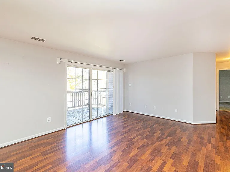 113 Timberlake Ter #6 — Photo 5