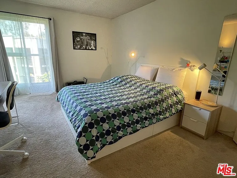 8314 Raintree Cir — Photo 11