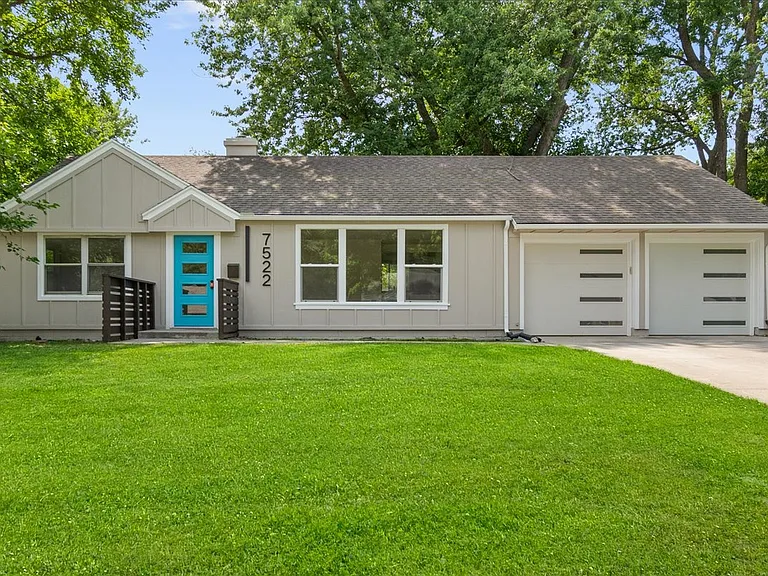 7522 High Dr — Photo 1