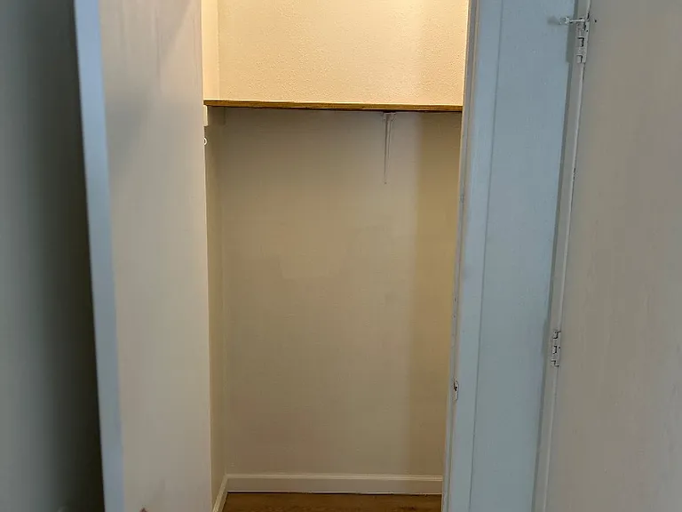 Unit Photo