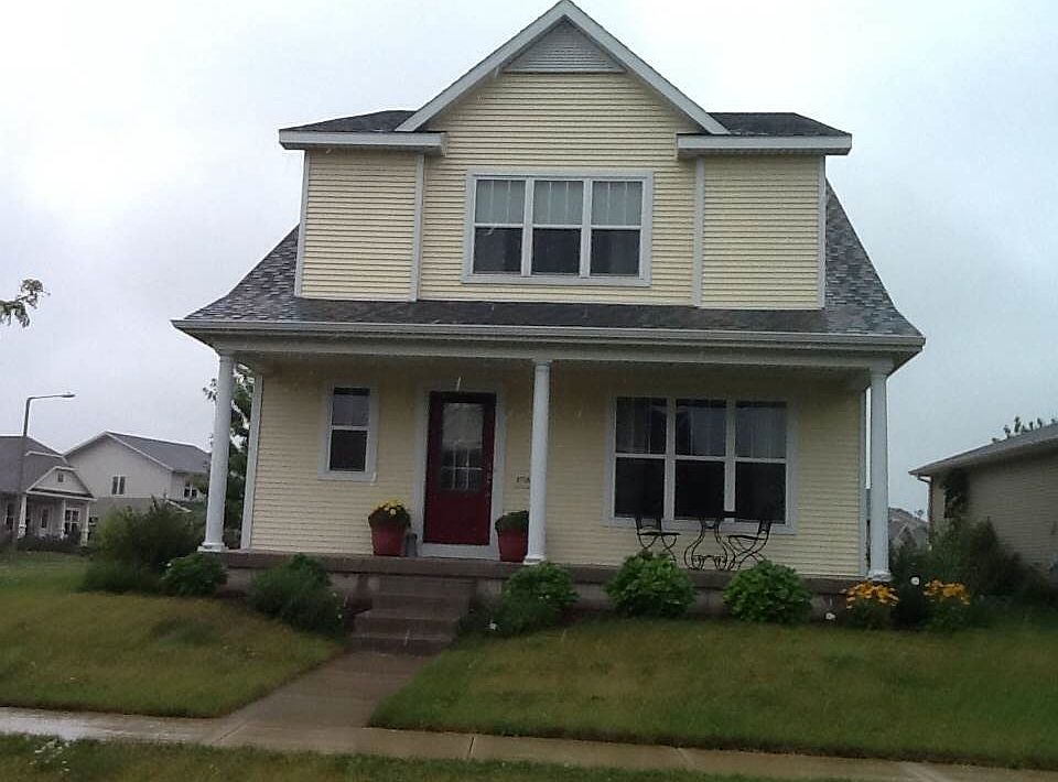 Open concept/7 yr old, close to Epic,/Verona