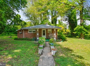 1950 Donna Ln, Woodbridge, VA 22191