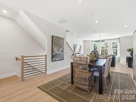 5th image of 5416 Whaler Walk Way