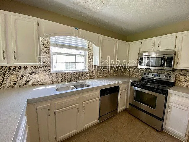 15456 Wandering Way — Photo 12
