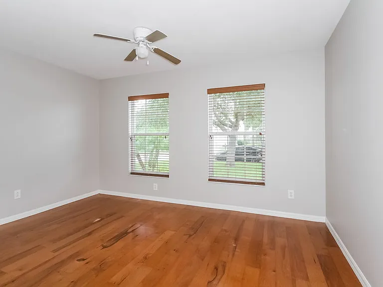 4213 Berkeley Dr — Photo 12
