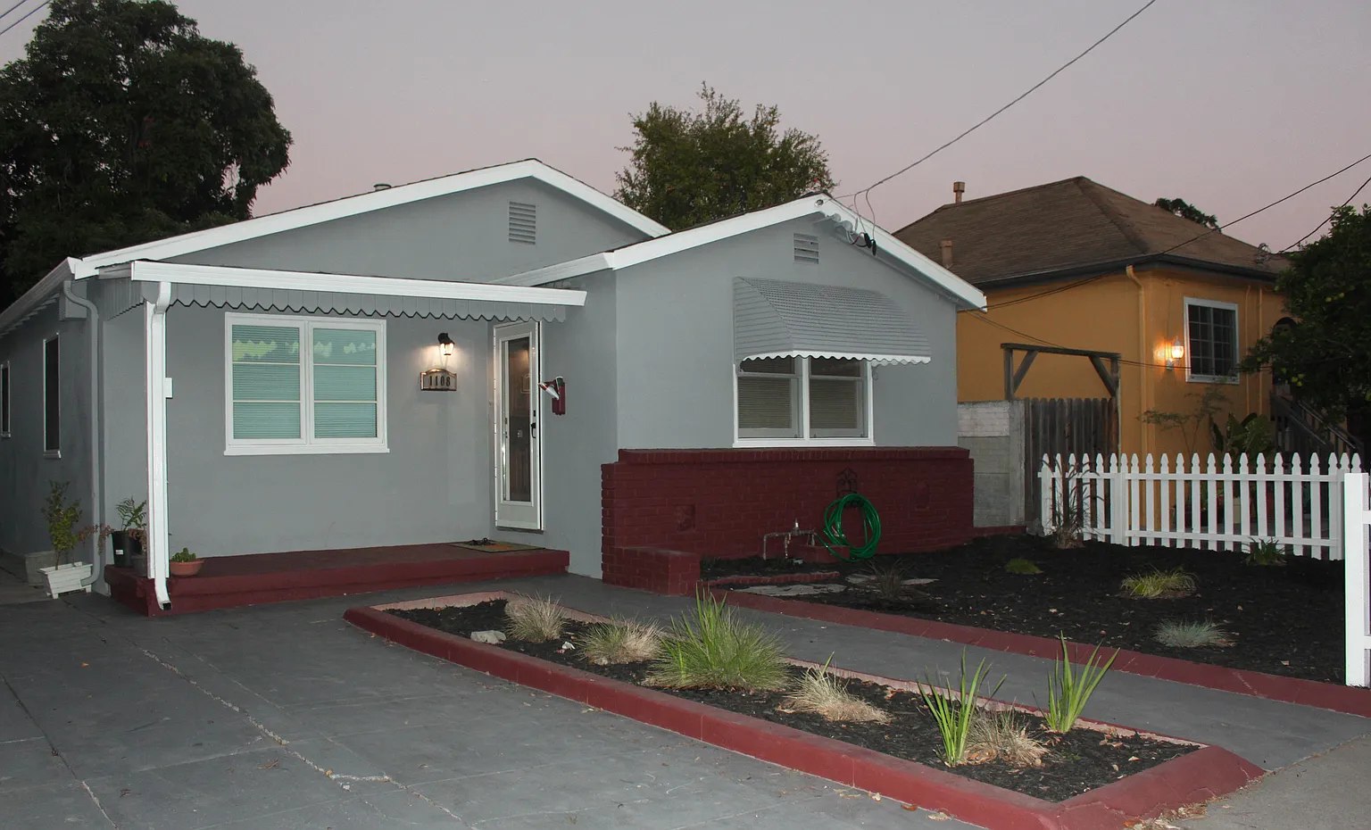 1108 Plum St photo 1