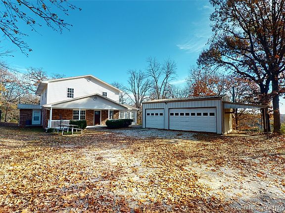 3rd image of 18484 County Road 3645 Loop
