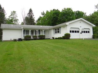 125 Lancelot Dr, Elmira, NY 14903