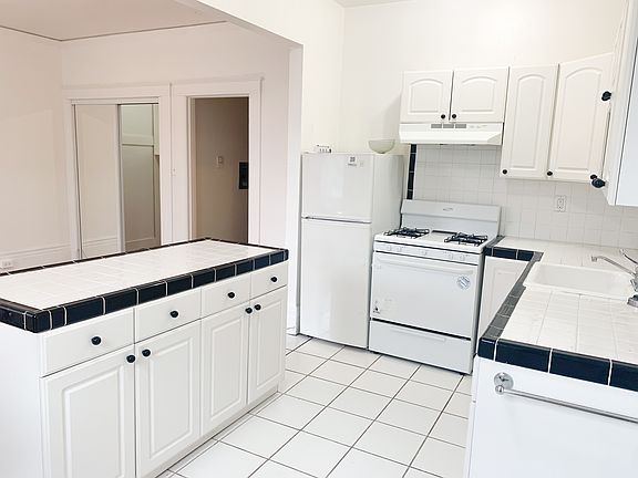 2nd image of 2 Guerrero St #104