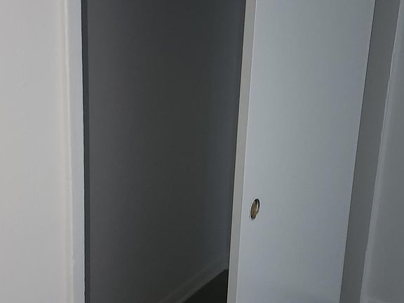 2nd image of 369 Waldo Ave