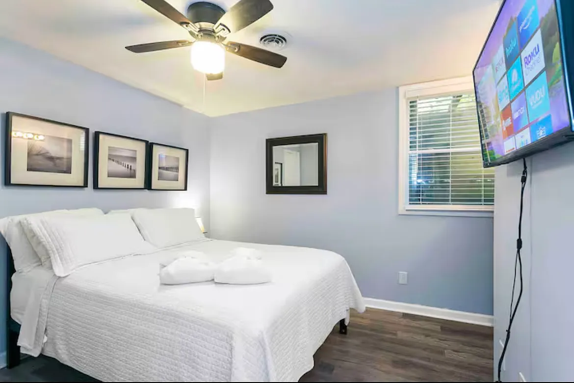 1 bed, 700 sqft, $900 — Photo 2
