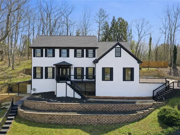 9305 Delft Way, Johns Creek, GA 30022