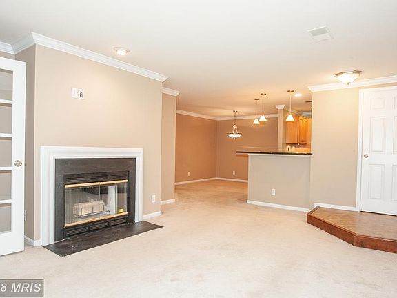 5th image of 7513 Ashby Ln Unit J