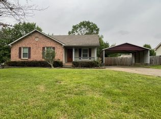 1861 Needmore Rd, Clarksville, TN 37042