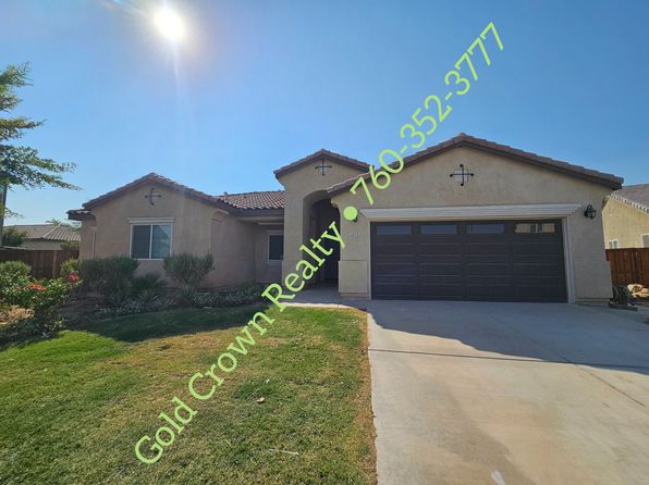 2375 Hazel Ave