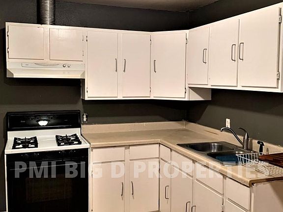 2nd image of 6443 Hollis Ave